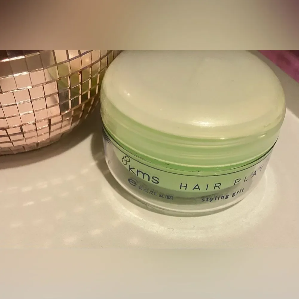 🛍️ KMS Hairplay Styling grit (paste) flexible texture 2 oz💥